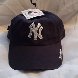 New York Yankees hat